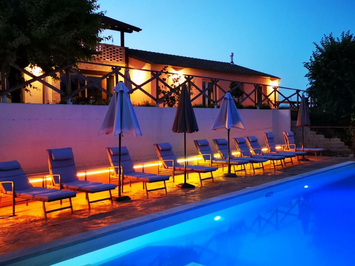 B&B Ceresa - Country House Λορέτο Εξωτερικό φωτογραφία